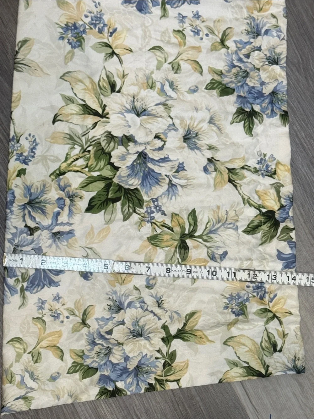 Vtg Laura Ashley Blouson Valances Set 4 85 X15 JOSEPHINE Floral cream blue green